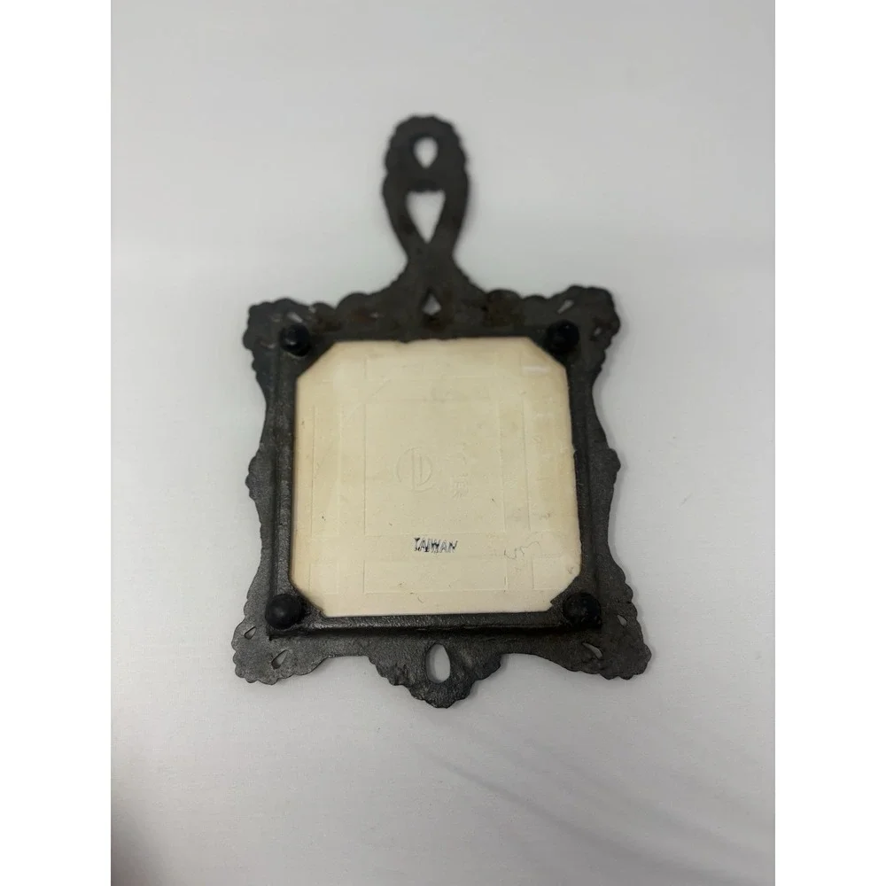 Fruit Lamp Trivet Cast Iron Ceramic Tile Hot Pad Spoon Rest Kitchy Vintage 1970s